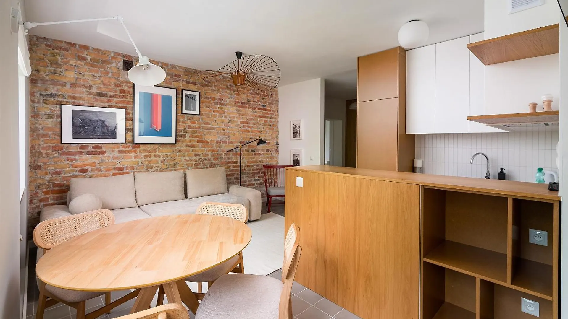Metro Raclawicka Loft Apartment Warsaw
