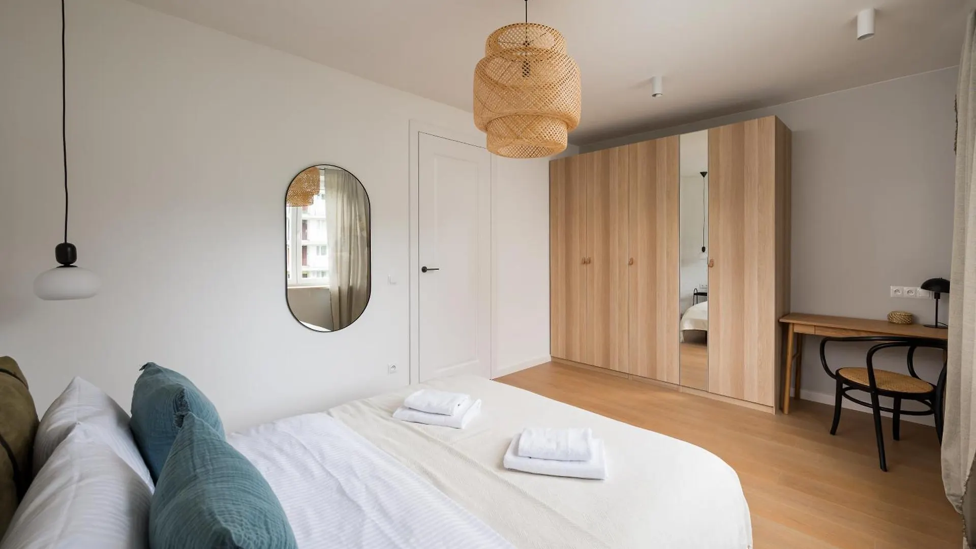 Metro Raclawicka Loft Apartment Warsaw