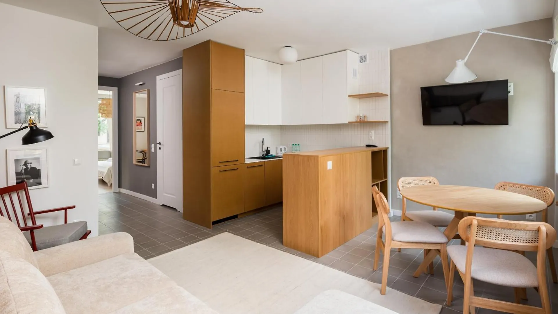 Metro Raclawicka Loft Apartment Warsaw