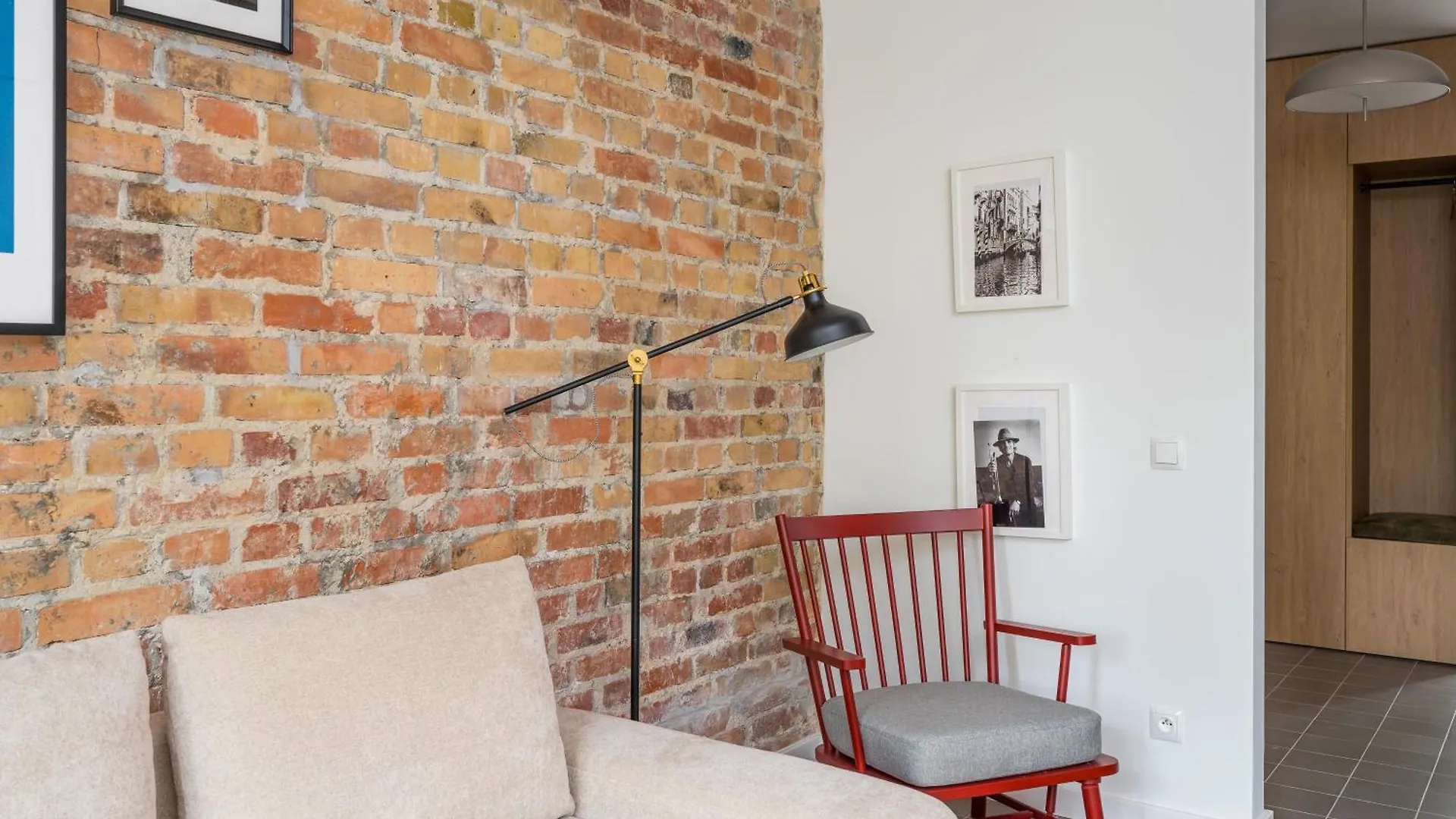 Metro Raclawicka Loft Apartment Warsaw Poland